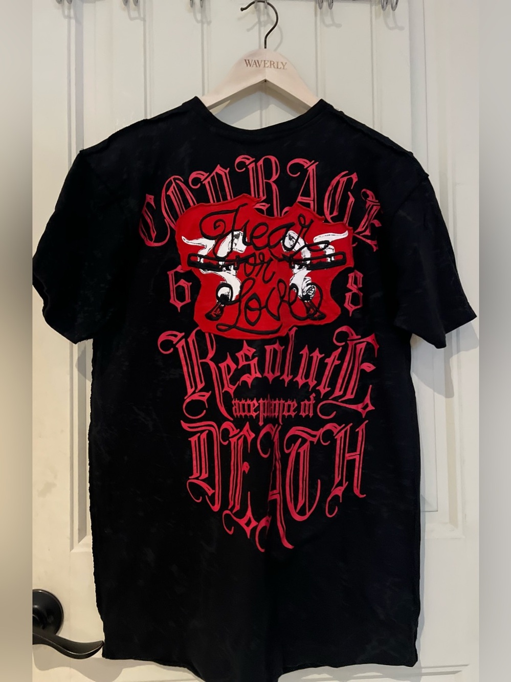 Black Label Black Short Sleeve Tee with Red and White Graphic Skull cotton